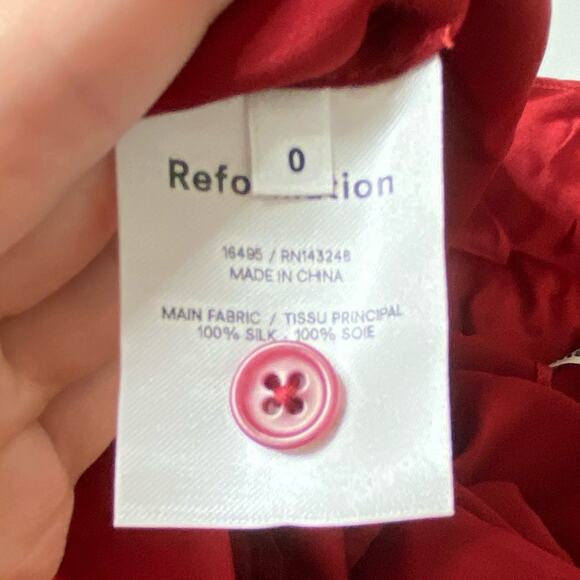 NWT Reformation Noemi Silk Bell Sleeve Cut Out Midi Dress in Crimson Size 0 - Picture 8 of 8